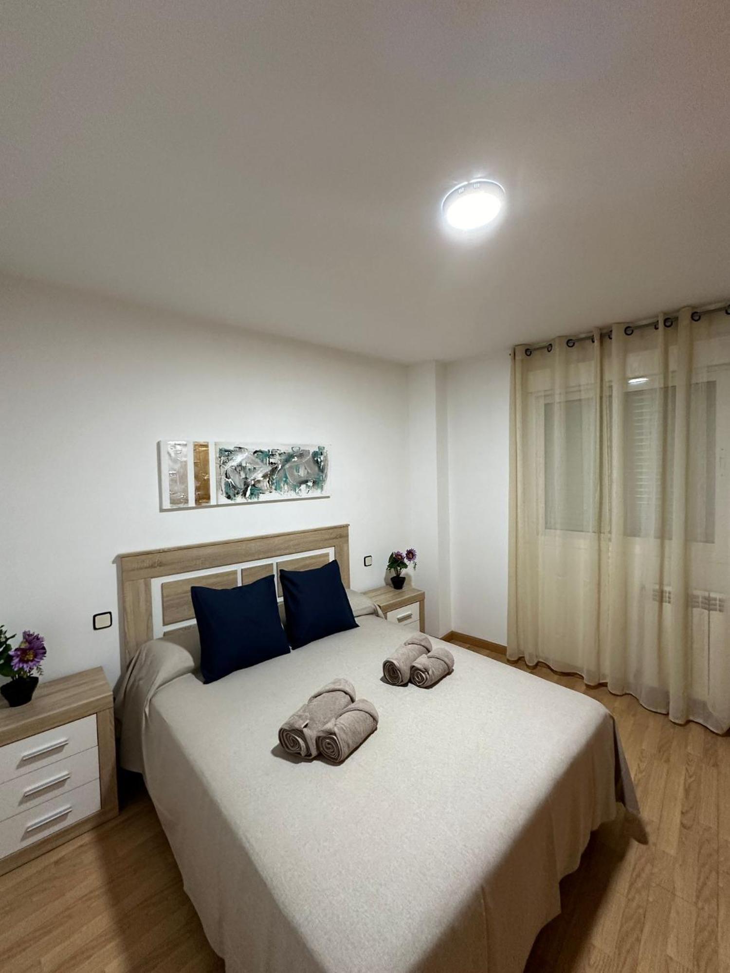 Cruz25 Apartment Alcalá de Henares Exterior foto